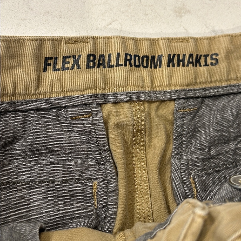 Duluth Trading Co Khaki Straight-Leg Chinos - Tan - Picture 5 of 16